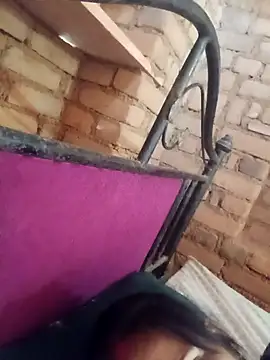 Snapshot of Hot_ree64 chatting on March 2026 09:33:02 AM Hot ree64 online show from March 2026 09:33:02 AM