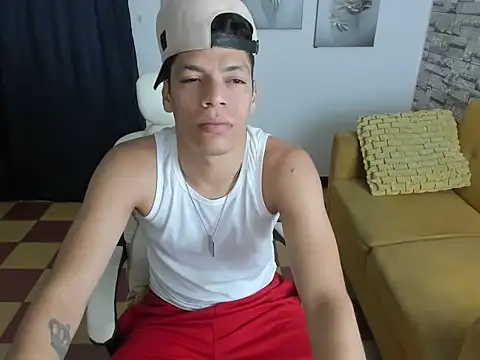 Snapshot of Andres_sant_ chatting on March 2026 02:39:01 AM Andres sant online show from March 2026 02:39:01 AM