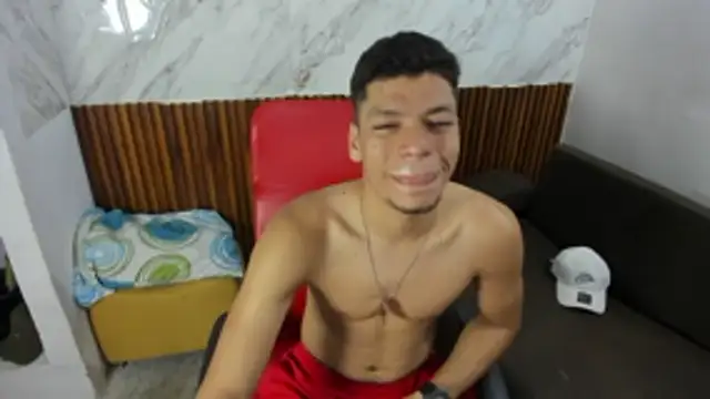 Snapshot of Andres_sant_ chatting on April 2026 11:32:01 PM Andres sant online show from April 2026 11:32:01 PM