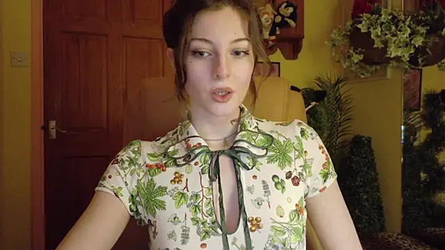 Snapshot of meesey chatting on February 2026 08:30:01 PM meesey online show from February 2026 08:30:01 PM