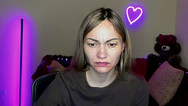 BlondMikey22 online show from April 2026 05:21:02 PM