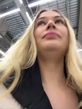 blonde exe online show from April 2026 02:15:01 PM