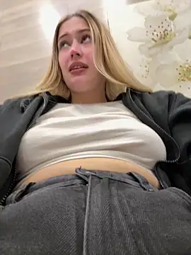 blonde exe online show from April 2026 10:57:01 AM