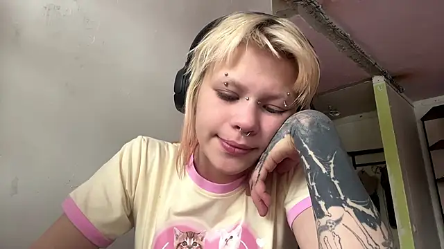 MeowMixer online show from February 2026 09:13:01 AM