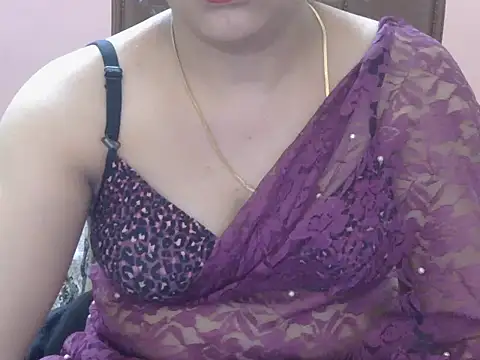 Cute Sheetal online show from March 2026 01:00:01 PM