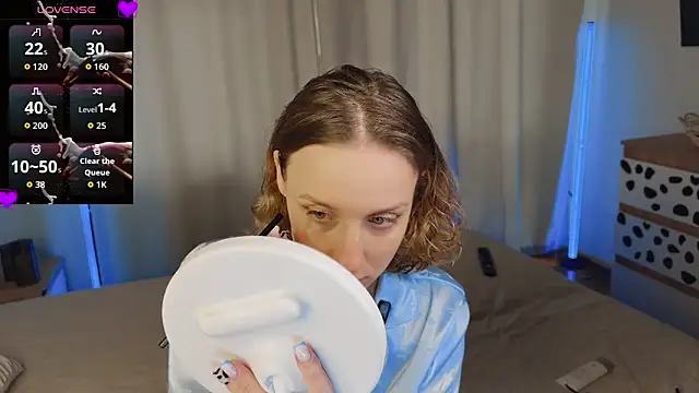 Snapshot of Mao-miu chatting on April 2026 01:45:02 PM Mao-miu online show from April 2026 01:45:02 PM