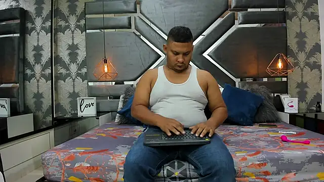 Snapshot of LaimCarterss chatting on February 2026 12:48:02 PM LaimCarterss online show from February 2026 12:48:02 PM