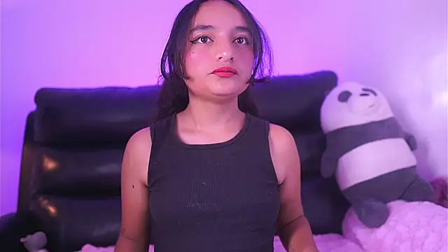  emily jonexs online show from July 2026 10:14:02 PM