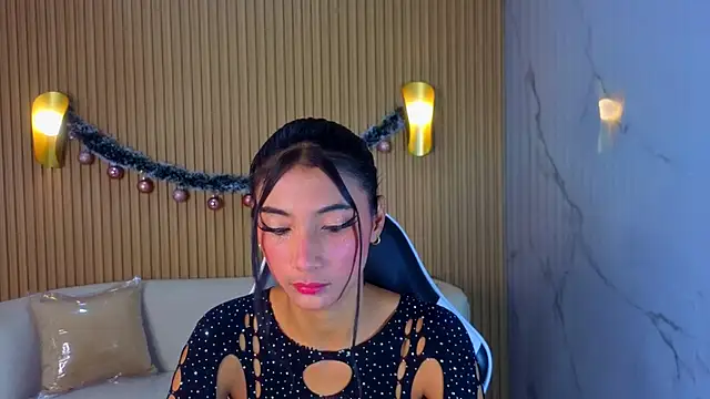 Snapshot of Perla_Moon_Tx chatting on February 2026 12:41:02 PM Perla Moon Tx online show from February 2026 12:41:02 PM