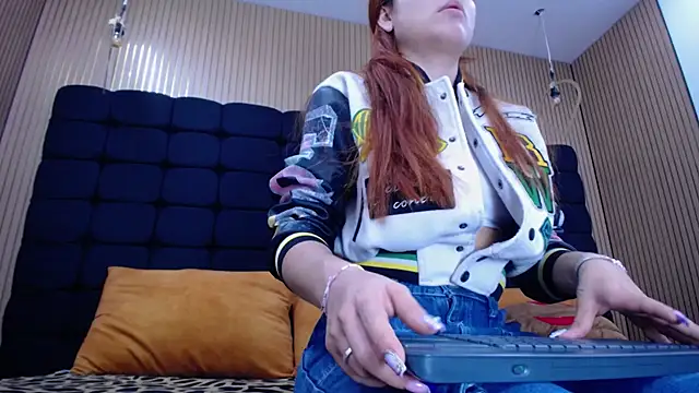 Snapshot of Abby-Hot- chatting on March 2026 02:02:01 PM Abby-Hot- online show from March 2026 02:02:01 PM