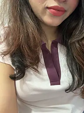 riya sharma11 online show from April 2026 08:35:02 AM