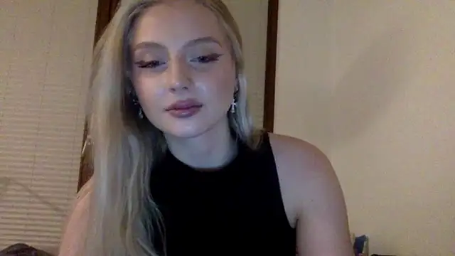 MayaWetDream online show from March 2026 08:57:02 PM