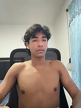 Pedestal diamant online show from February 2026 09:48:02 PM