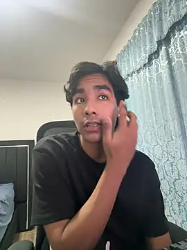 Pedestal diamant online show from March 2026 01:01:01 AM