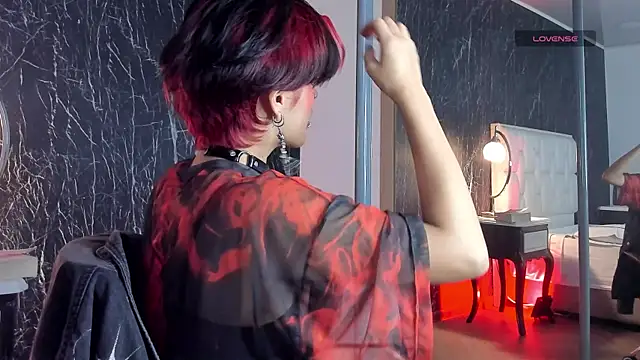 Snapshot of YuuMiko chatting on February 2026 11:55:01 AM YuuMiko online show from February 2026 11:55:01 AM