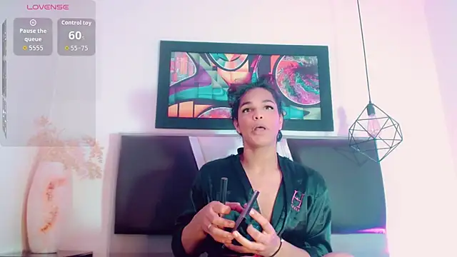 Zonce shimer online show from February 2026 03:33:01 AM