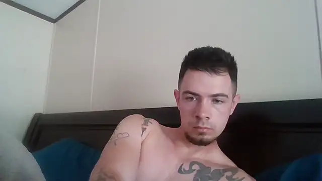 midnightsinz online show from April 2026 06:08:02 PM