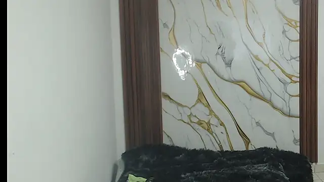 Snapshot of valen_ros chatting on March 2026 07:59:01 AM valen ros online show from March 2026 07:59:01 AM