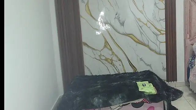 Snapshot of valen_ros chatting on March 2026 10:28:01 PM valen ros online show from March 2026 10:28:01 PM