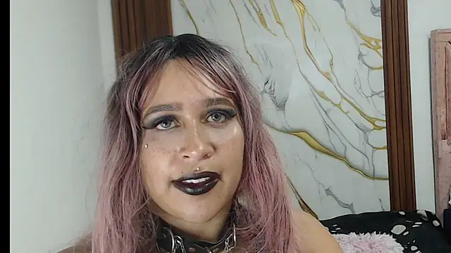 Snapshot of valen_ros chatting on March 2026 10:24:01 PM valen ros online show from March 2026 10:24:01 PM