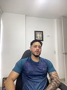 MattiaDupont online show from April 2026 09:30:01 PM