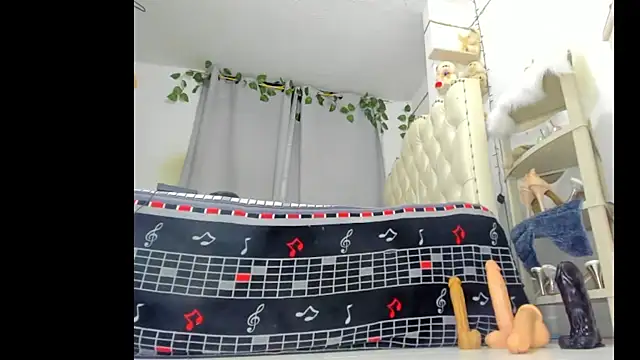 sweet supreme online show from March 2026 10:49:01 PM