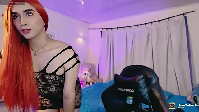 Snapshot of Clary_Fray_ chatting on April 2026 10:48:01 AM Clary Fray online show from April 2026 10:48:01 AM