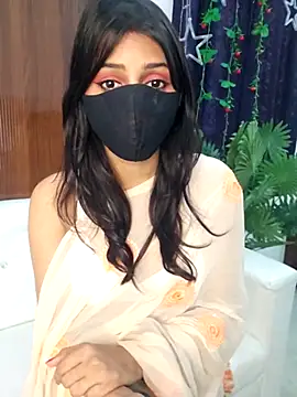 Snapshot of KavyaCurves chatting on February 2026 11:02:01 AM KavyaCurves online show from February 2026 11:02:01 AM