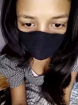 Naina-hott online show from February 2026 06:51:02 PM