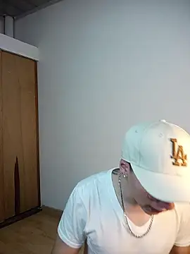 Emmanuel Lust online show from March 2026 12:23:01 PM