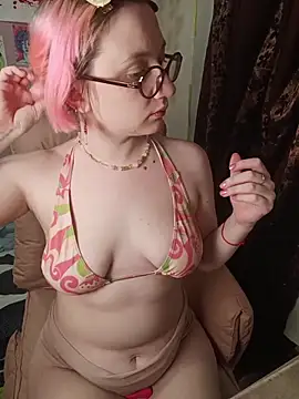 PinkyDavi online show from April 2026 05:40:01 PM