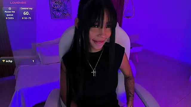 Snapshot of Blue_skyx chatting on February 2026 01:53:02 PM Blue skyx online show from February 2026 01:53:02 PM