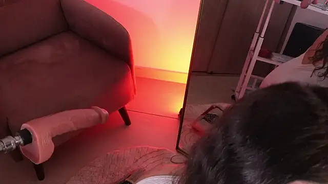 lara bombshell  online show from March 2026 02:06:02 AM