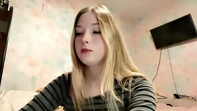 TiaBIanks online show from April 2026 06:58:02 AM