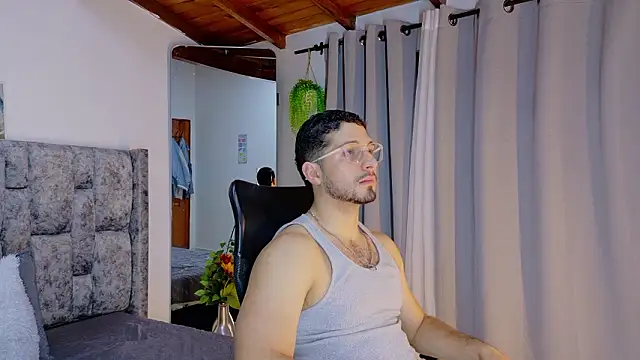 Snapshot of NICK_MOSS_ chatting on February 2026 10:36:01 AM NICK MOSS online show from February 2026 10:36:01 AM