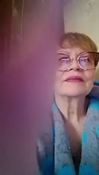 SophieBurns online show from April 2026 11:14:02 AM