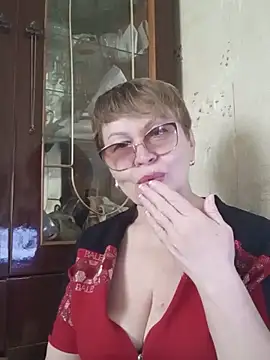 Snapshot of SophieBurns chatting on June 2026 09:57:02 AM SophieBurns online show from June 2026 09:57:02 AM
