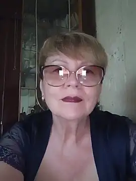 Snapshot of SophieBurns chatting on July 2026 01:50:02 PM SophieBurns online show from July 2026 01:50:02 PM