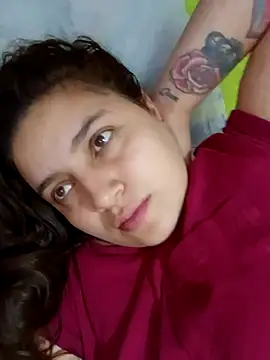 Snapshot of MajoArias chatting on May 2026 04:41:02 AM MajoArias online show from May 2026 04:41:02 AM