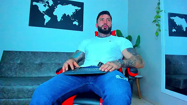 Alessrose online show from March 2026 07:31:01 PM