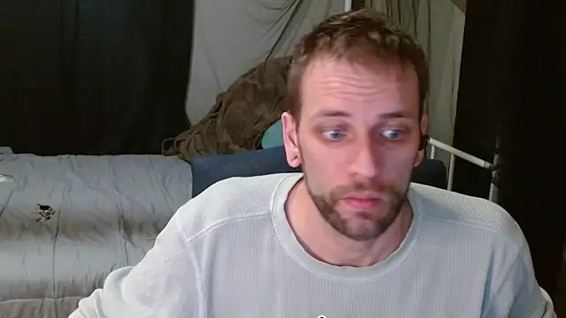 Snapshot of cguffey2284 chatting on February 2026 03:24:01 AM cguffey2284 online show from February 2026 03:24:01 AM