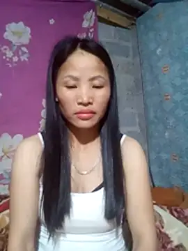 Snapshot of nhynhy11 chatting on February 2026 11:28:01 PM nhynhy11 online show from February 2026 11:28:01 PM