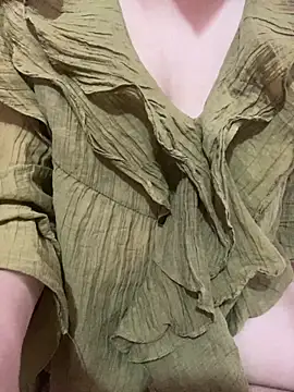 Snapshot of hamoi11 chatting on March 2026 11:18:01 PM hamoi11 online show from March 2026 11:18:01 PM