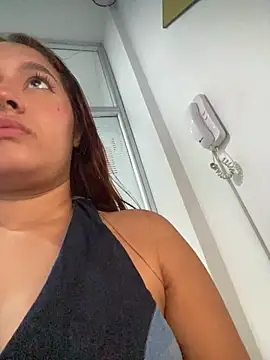 Snapshot of Emily_Harpeer chatting on March 2026 11:28:02 AM Emily Harpeer online show from March 2026 11:28:02 AM