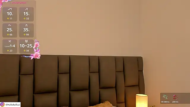 Amelie Belle  online show from March 2026 11:49:01 AM