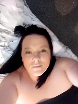 Snapshot of louisa36 chatting on February 2026 09:52:02 AM louisa36 online show from February 2026 09:52:02 AM