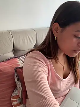 RachelWeisz  online show from April 2026 07:08:02 PM