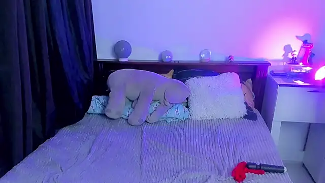 Snapshot of Gaby_Chain01 chatting on March 2026 07:15:01 AM Gaby Chain01 online show from March 2026 07:15:01 AM