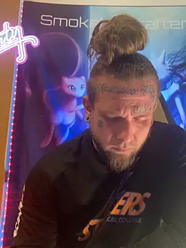 Smokebluntafterblunt online show from March 2026 01:54:02 AM