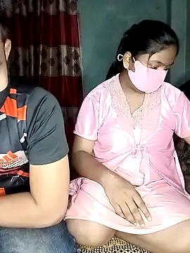 Sexy-pore-789 online show from February 2026 03:55:01 PM